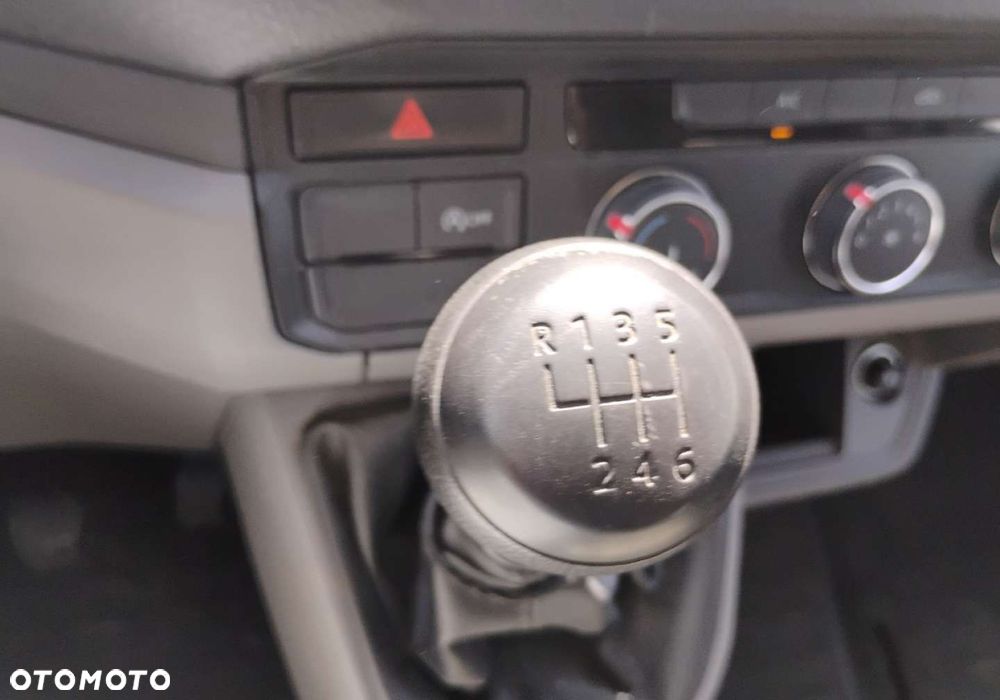 Volkswagen CRAFTER 2.0 TDI. PLANDEKA. - 12