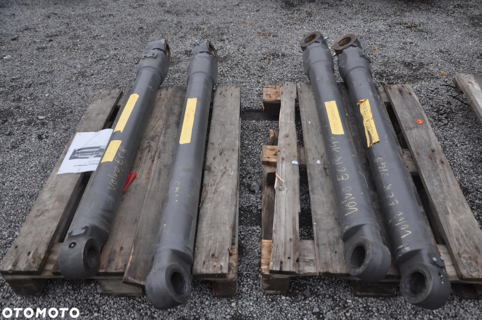 Silownik hydrauliczny Volvo ECR 145  14675826SPNJ007210 - 4
