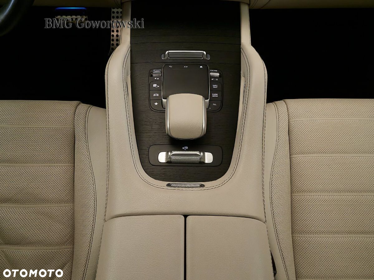 Mercedes-Benz GLS - 16