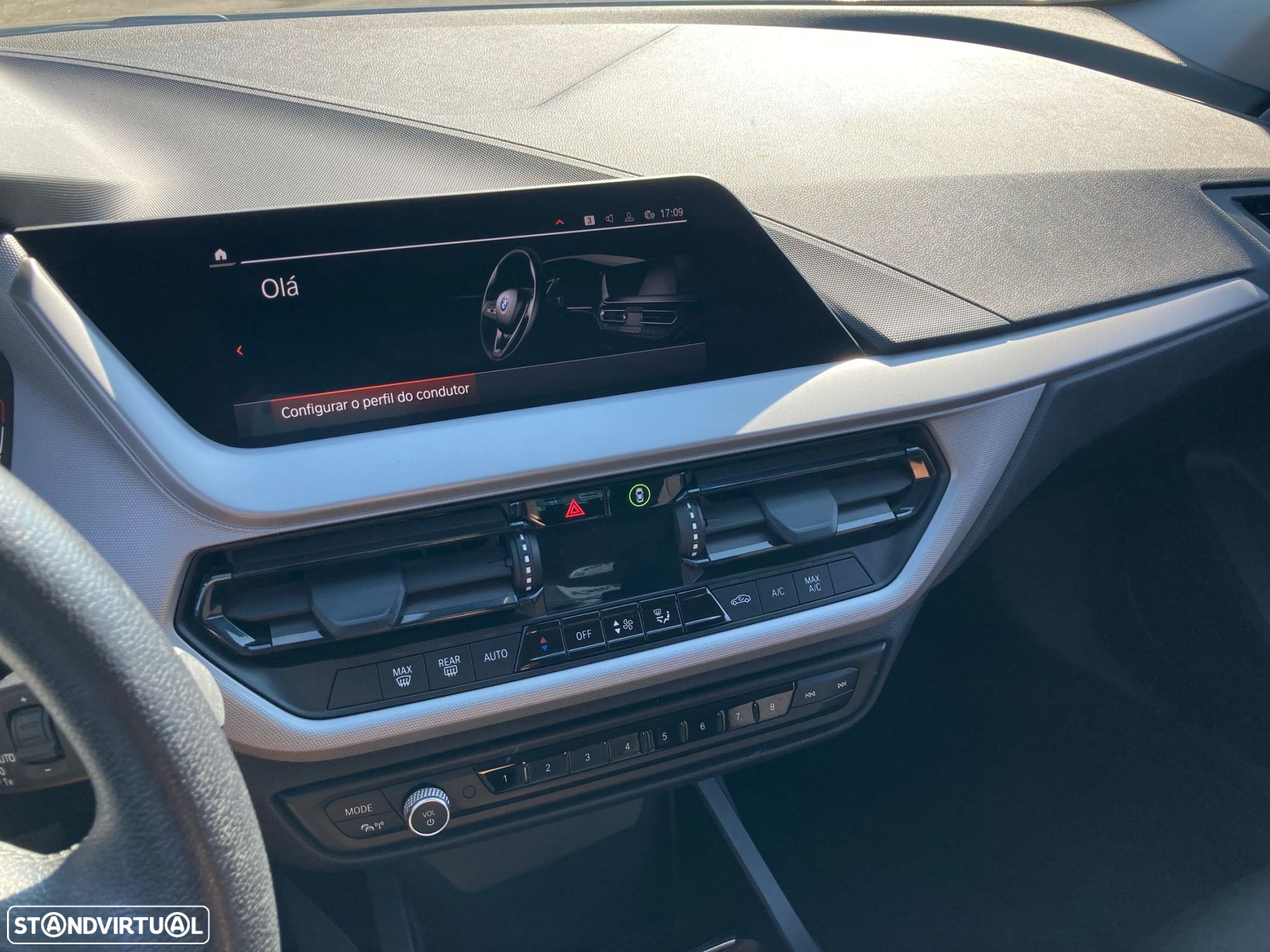 BMW 116 d Corporate Edition Auto - 24