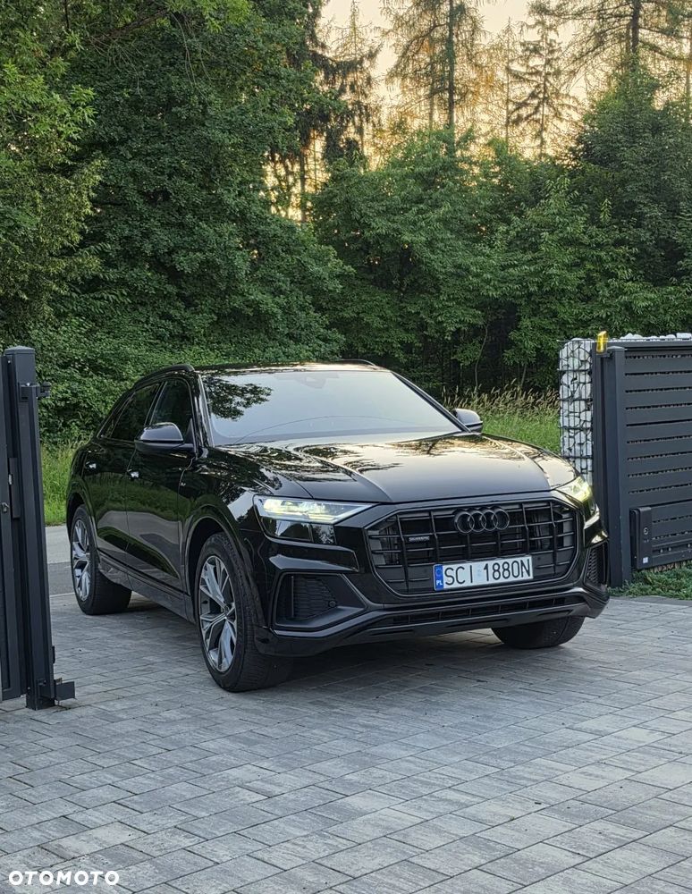 Audi Q8 - 2