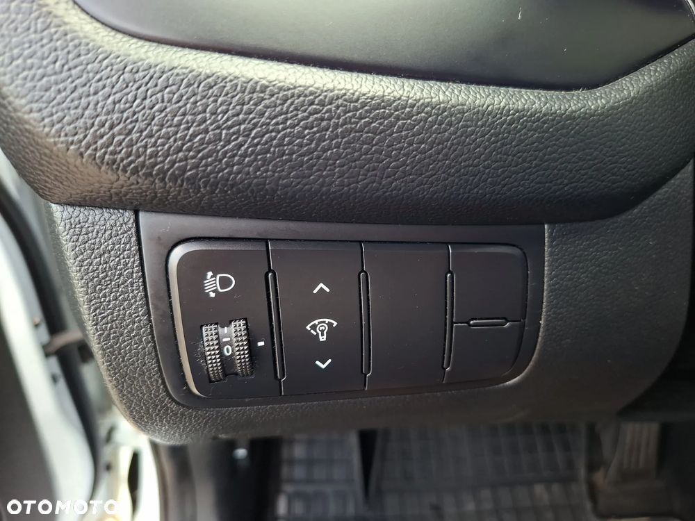 Kia Ceed 1.4 S - 34
