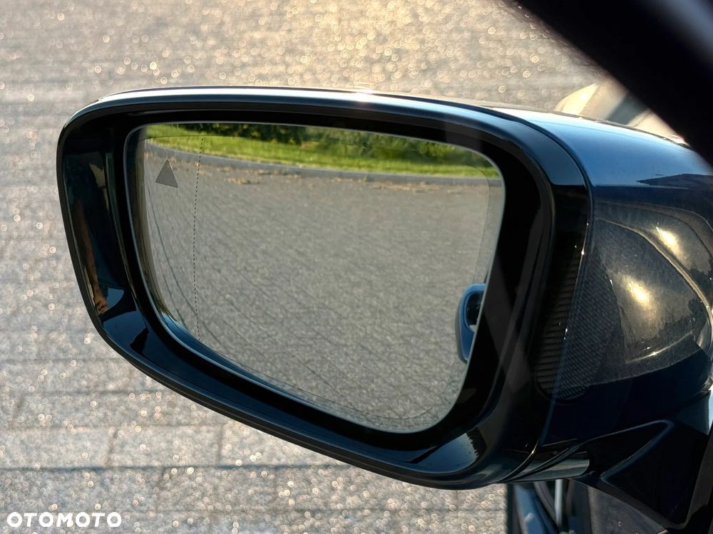 BMW Seria 5 520d mHEV - 16