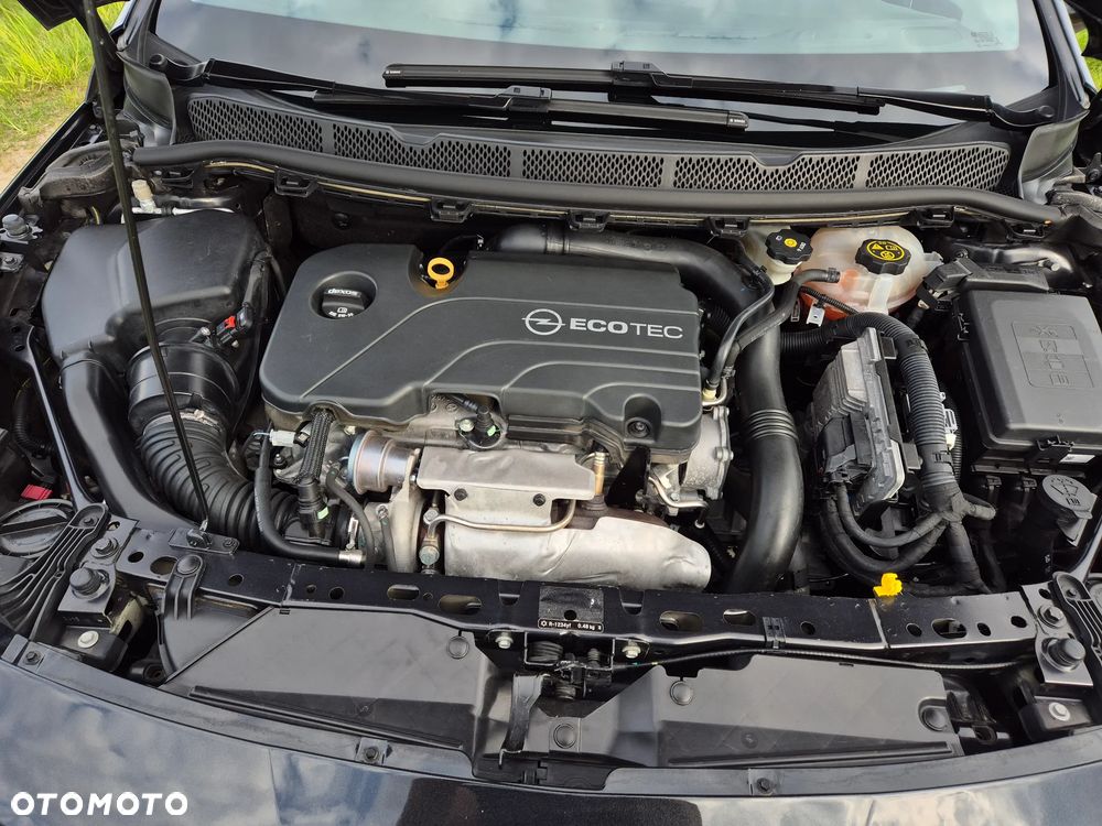 Opel Astra 1.4 Turbo Dynamic - 27