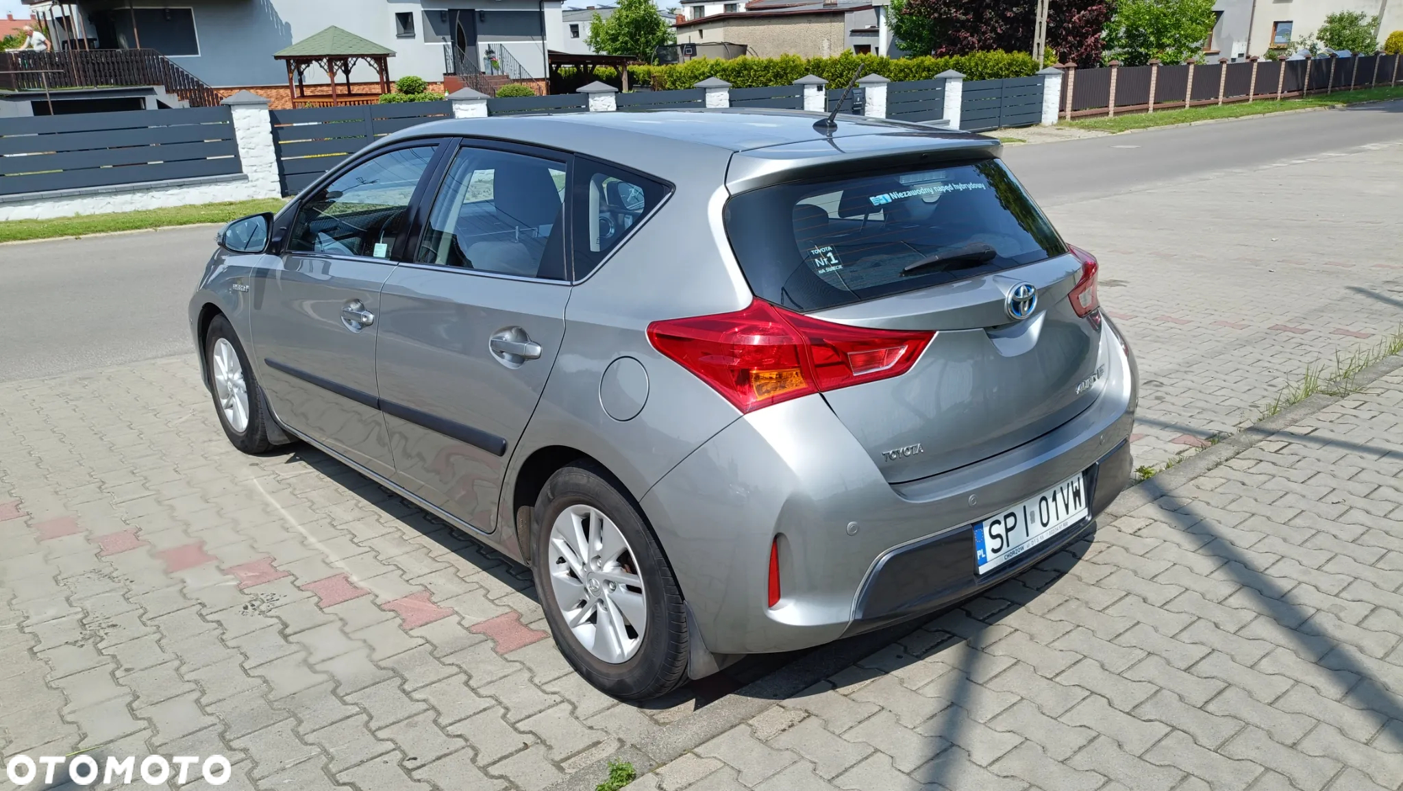 Toyota Auris Hybrid 135 Premium - 5