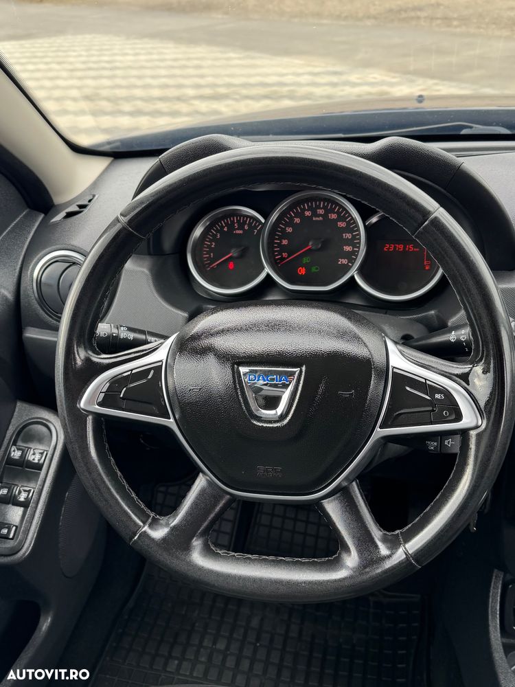 Dacia Duster 1.5 dCi 4x2 Prestige - 16