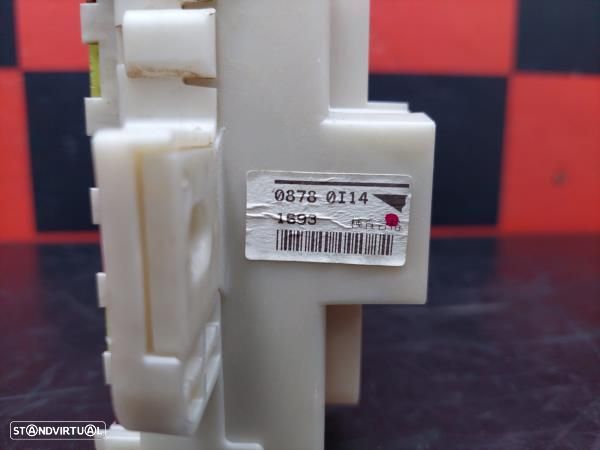 Caixa Dos Fusíveis Mitsubishi L 200 / Triton Camião De Plataforma/Chas - 3