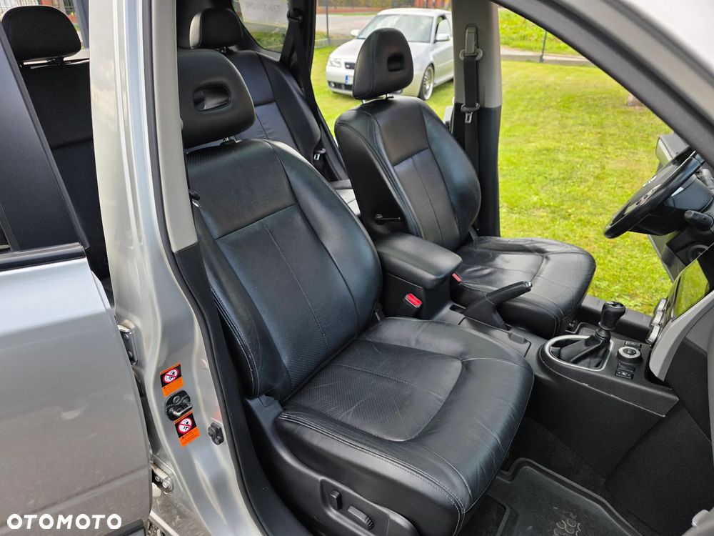 Nissan X-Trail 2.0 dCi LE - 11