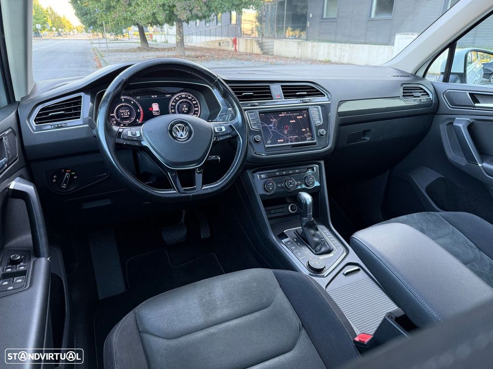 VW Tiguan 2.0 TDI R-Line DSG 4Motion - 12