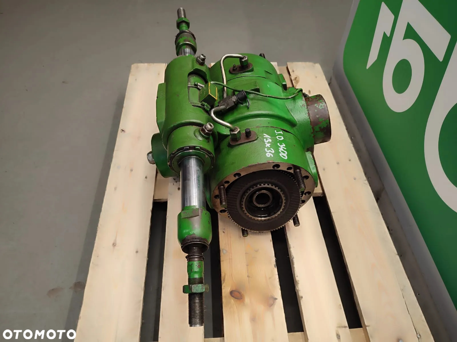 Siłownik skrętu JOHN DEERE 3400 - 4