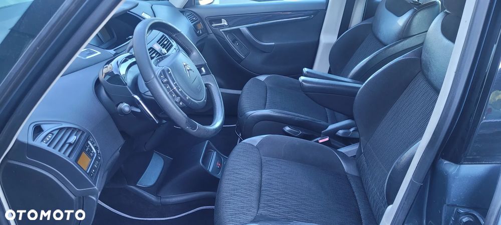 Citroën C4 Picasso - 11