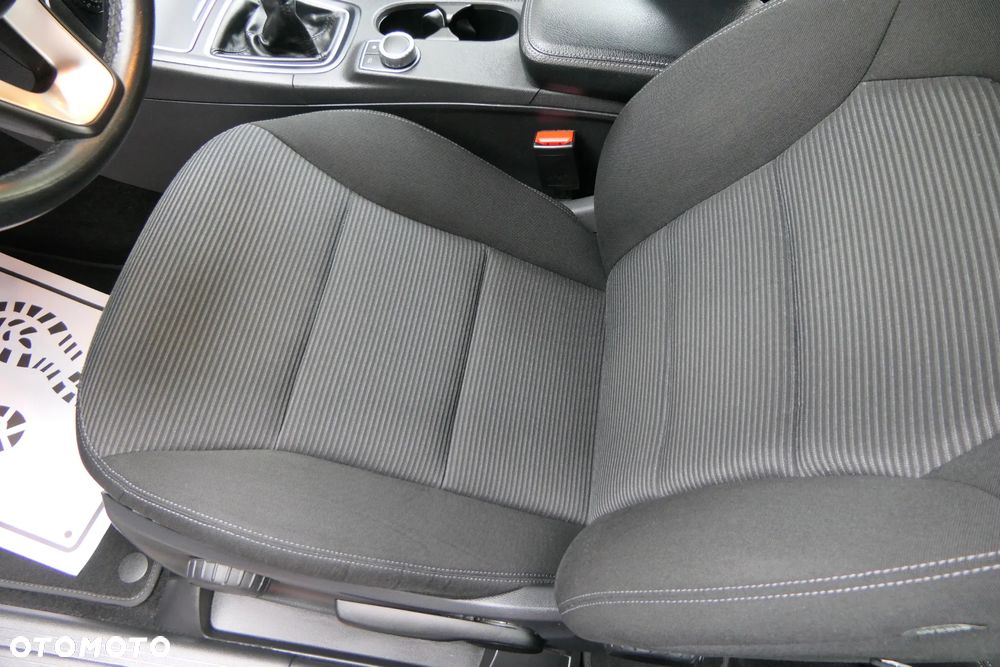 Mercedes-Benz Klasa B 180 d BlueEFFICIENCY Edition - 20