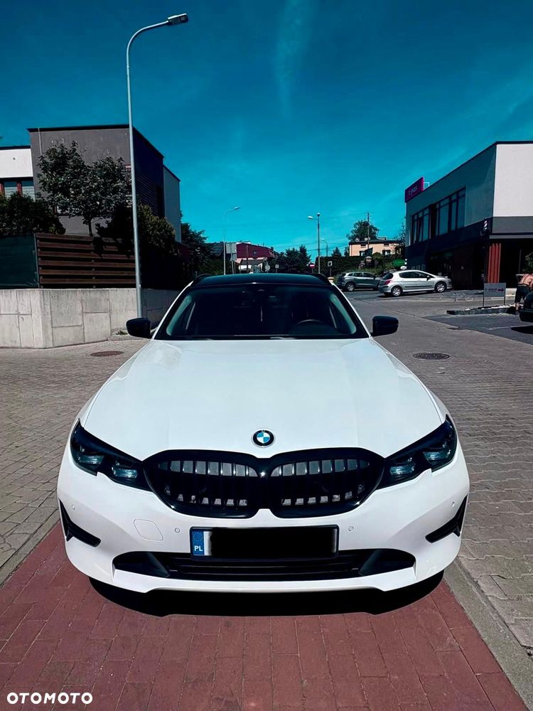 BMW Seria 3 318d M Sport Shadow - 7