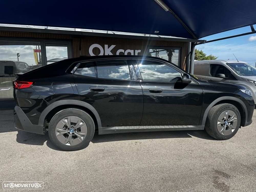 BMW iX2 eDrive20 - 9