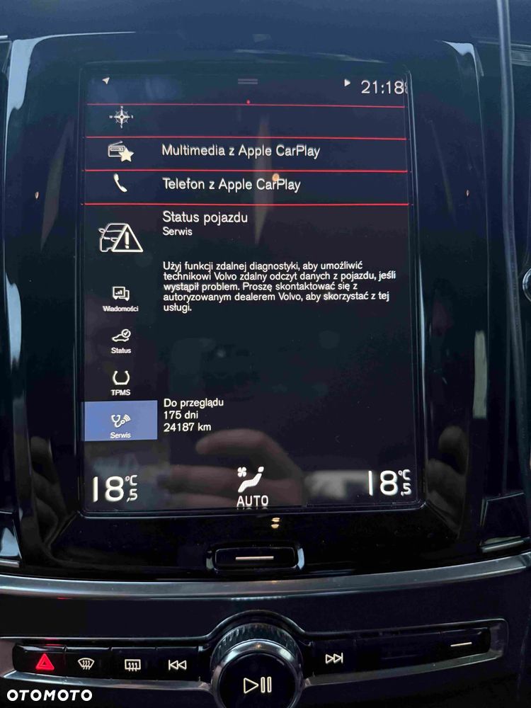 Volvo V90 D4 AWD Momentum - 32