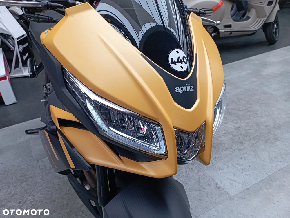 Aprilia Tuono - 13