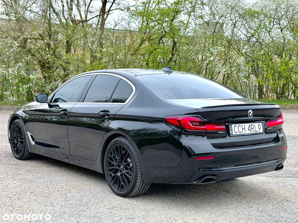 BMW Seria 5 520d MHEV - 3