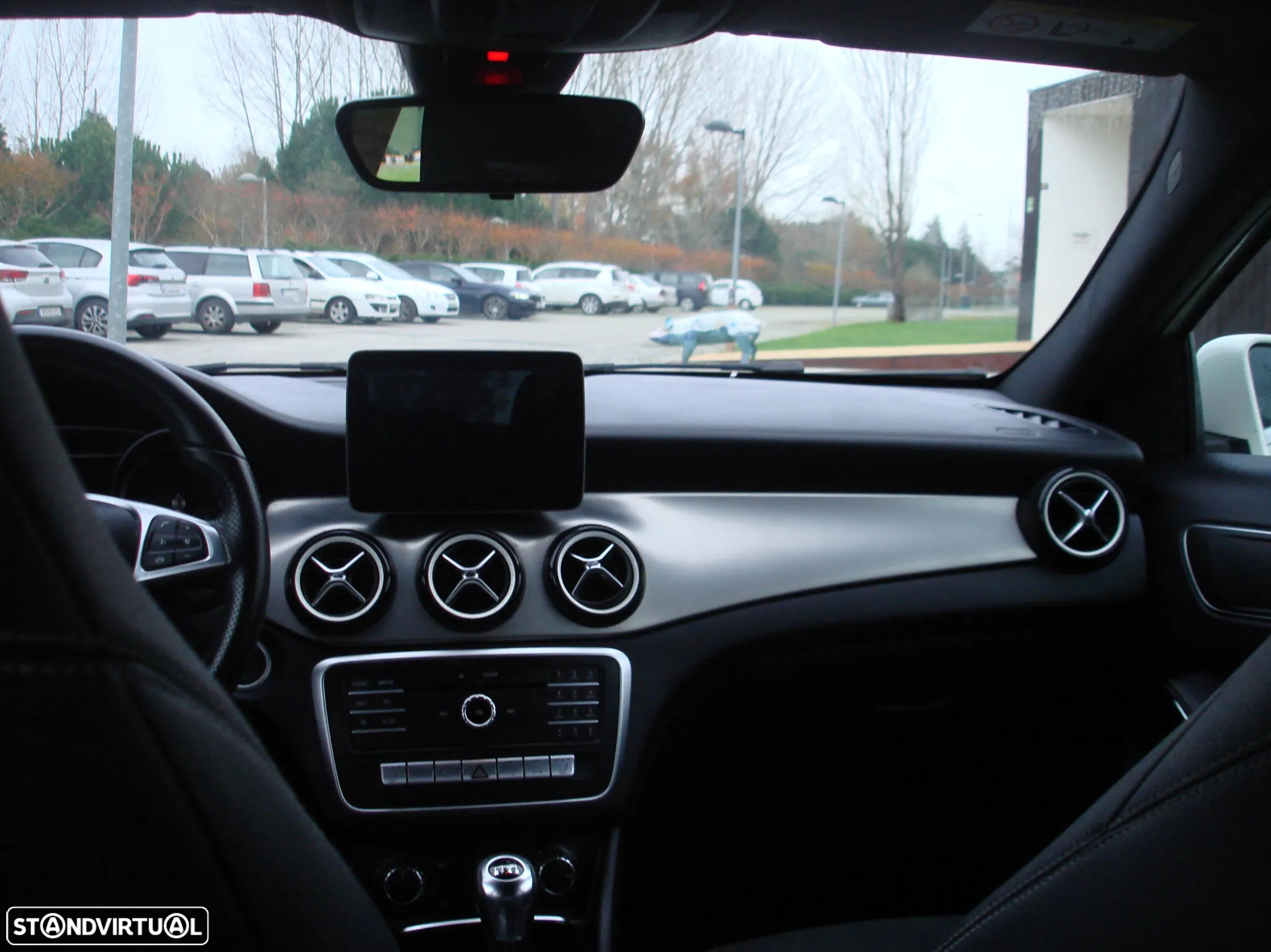 Mercedes-Benz A 180 d AMG Line - 51