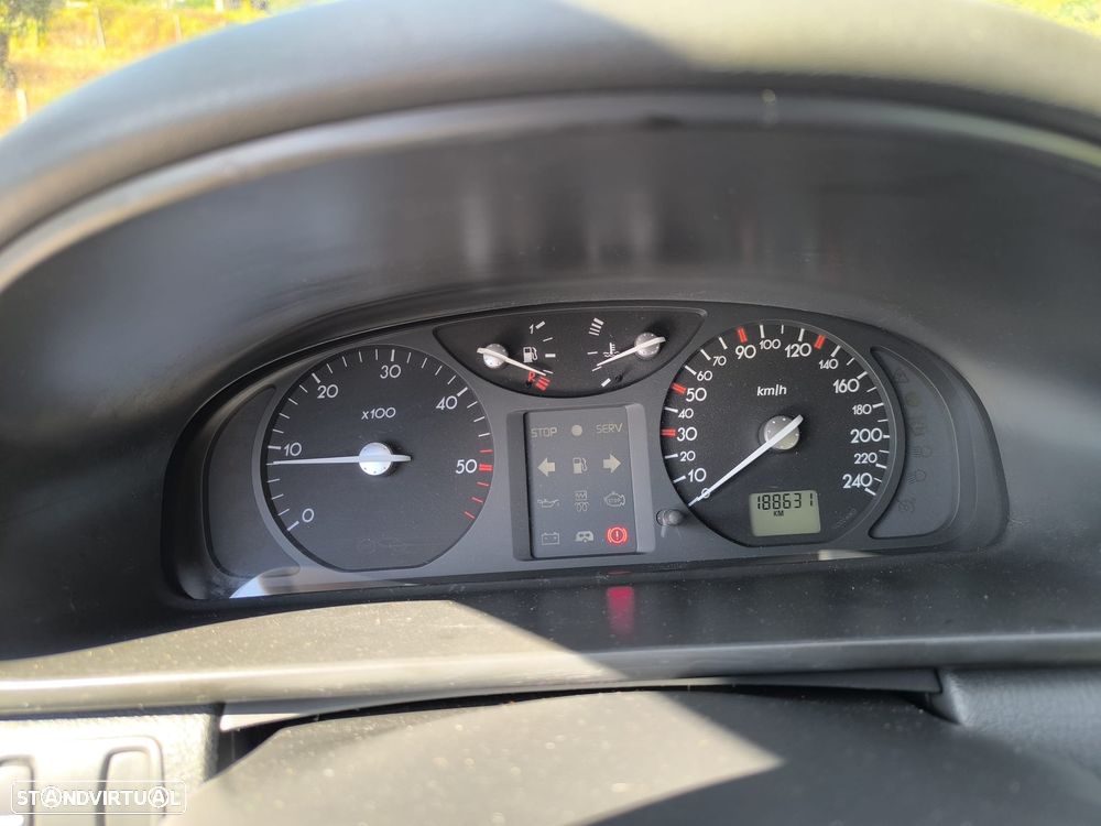 Renault Laguna Break 1.9 dCi Privilège - 5