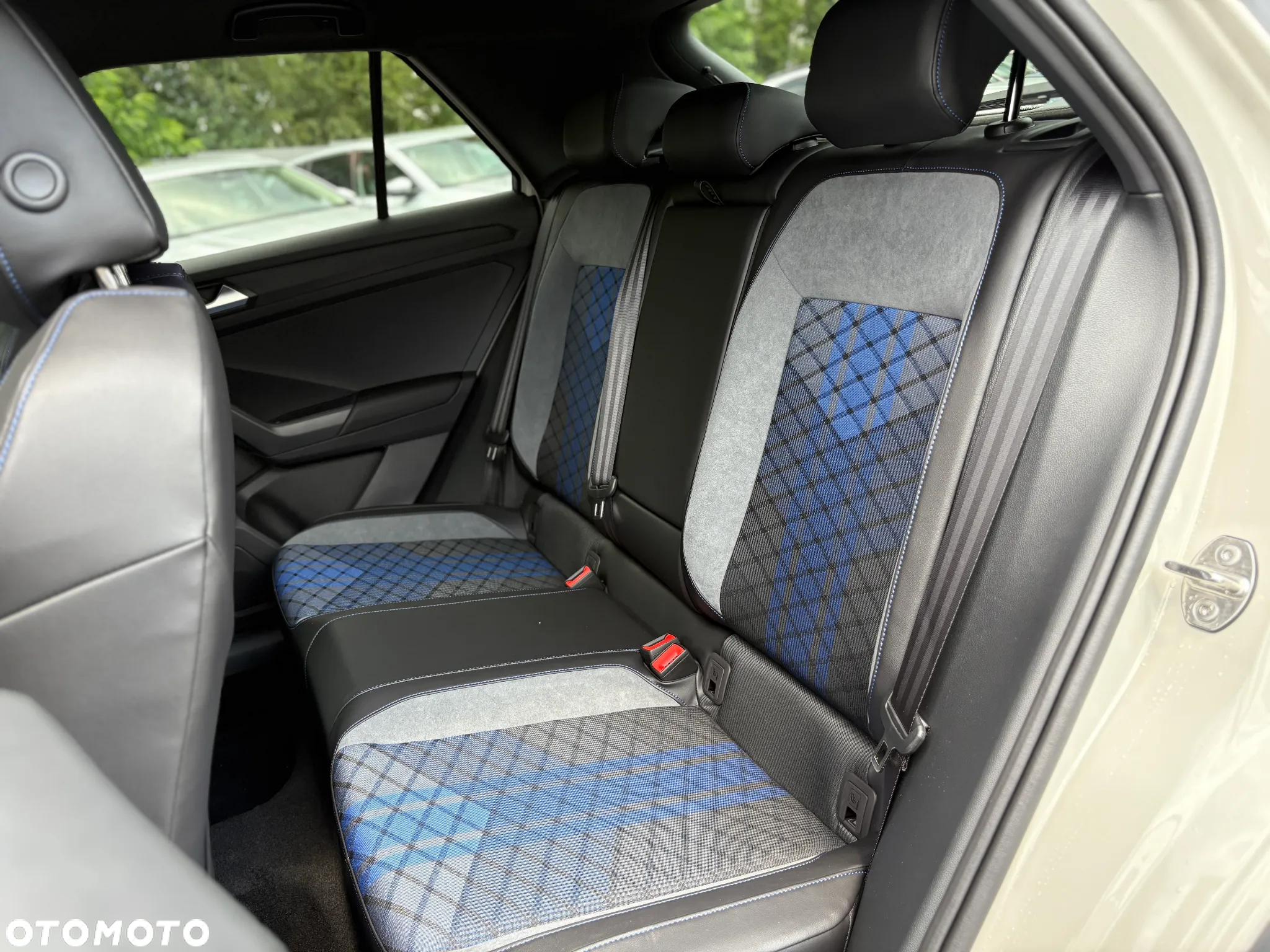 Volkswagen T-Roc 2.0 TSI 4Motion R DSG - 36