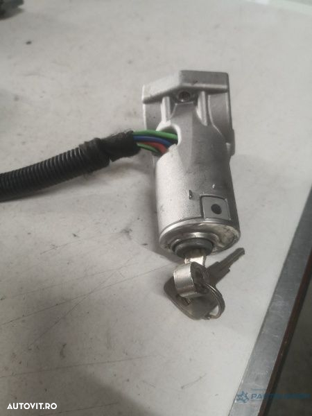 Contact cu cheie IVECO Daily III 7732 - 2