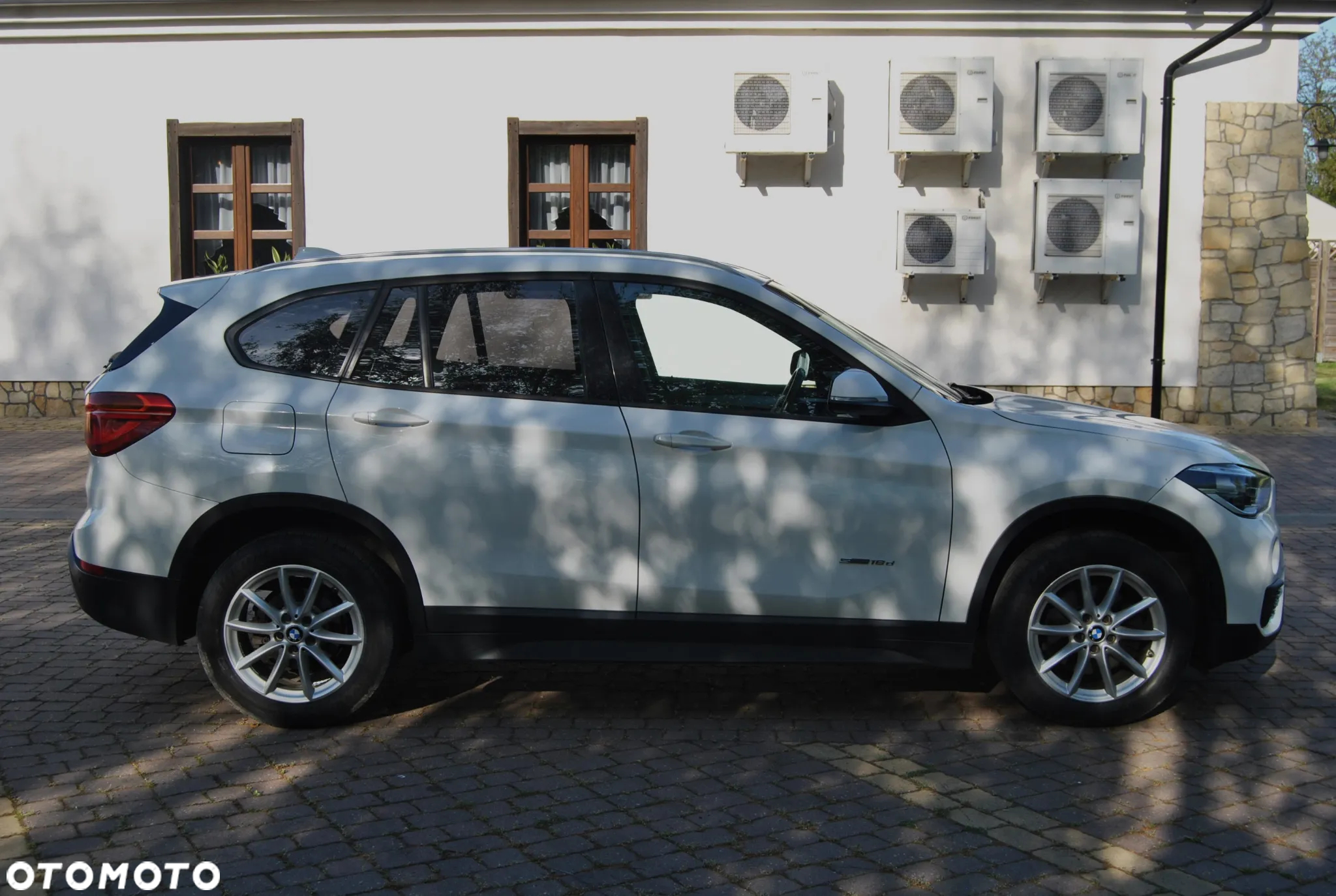 BMW X1 sDrive18d - 18