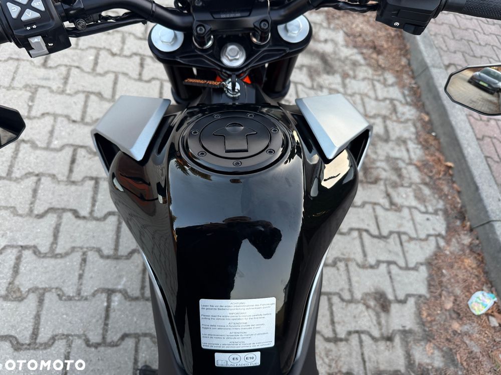 KTM Duke - 30