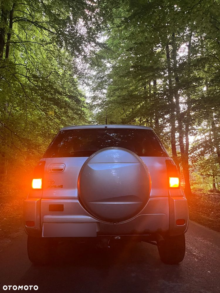 Toyota RAV4 - 27