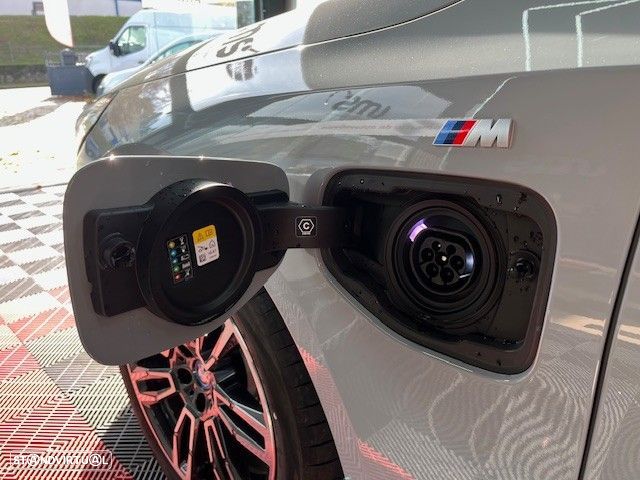 BMW 530 e Pack Desportivo M - 23