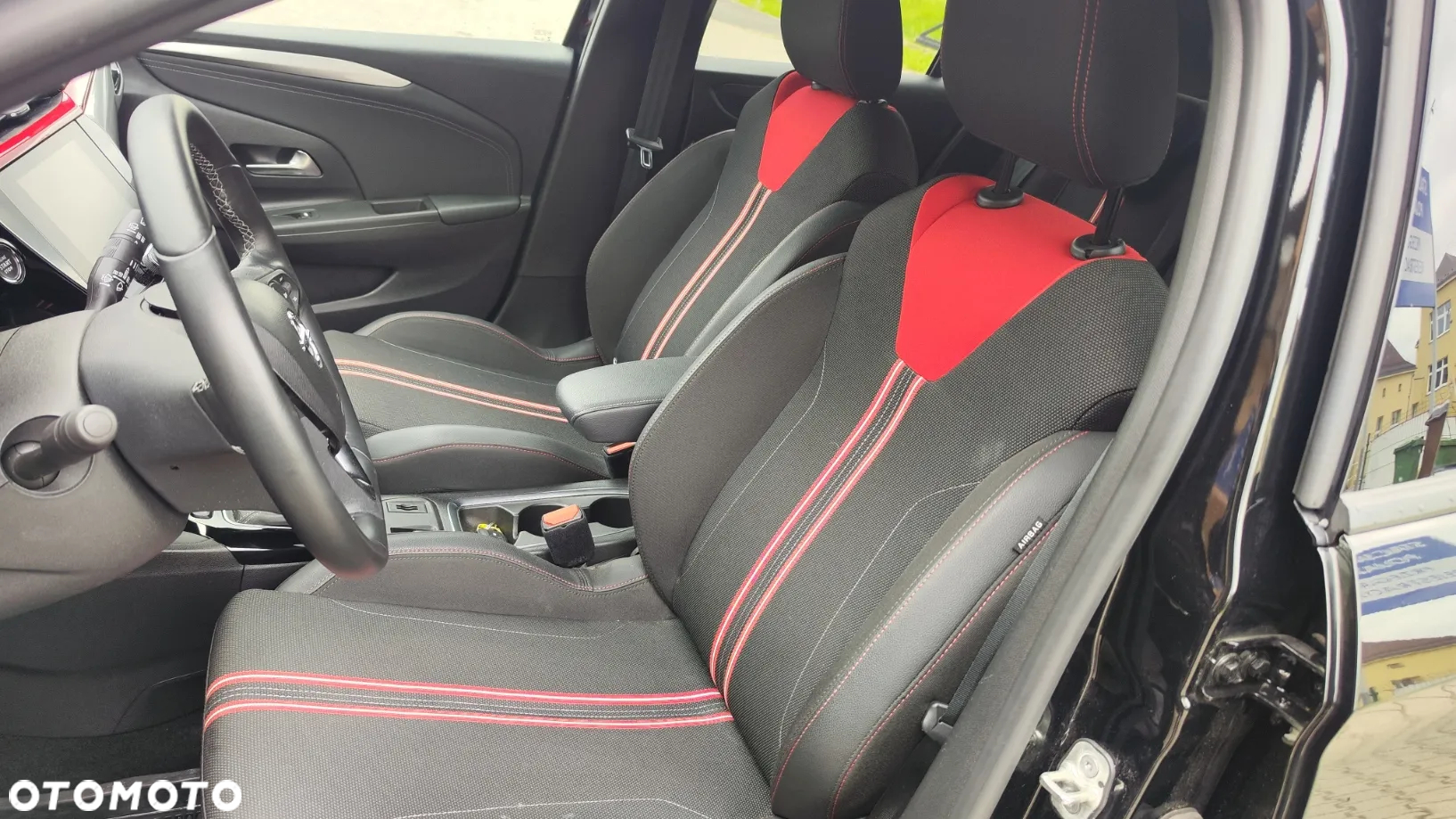 Opel Corsa 1.2 Business S&S - 8