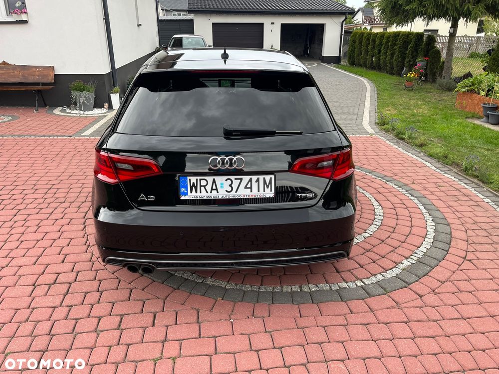 Audi A3 Sportback 1.4 TFSI S line Sportpaket - 2