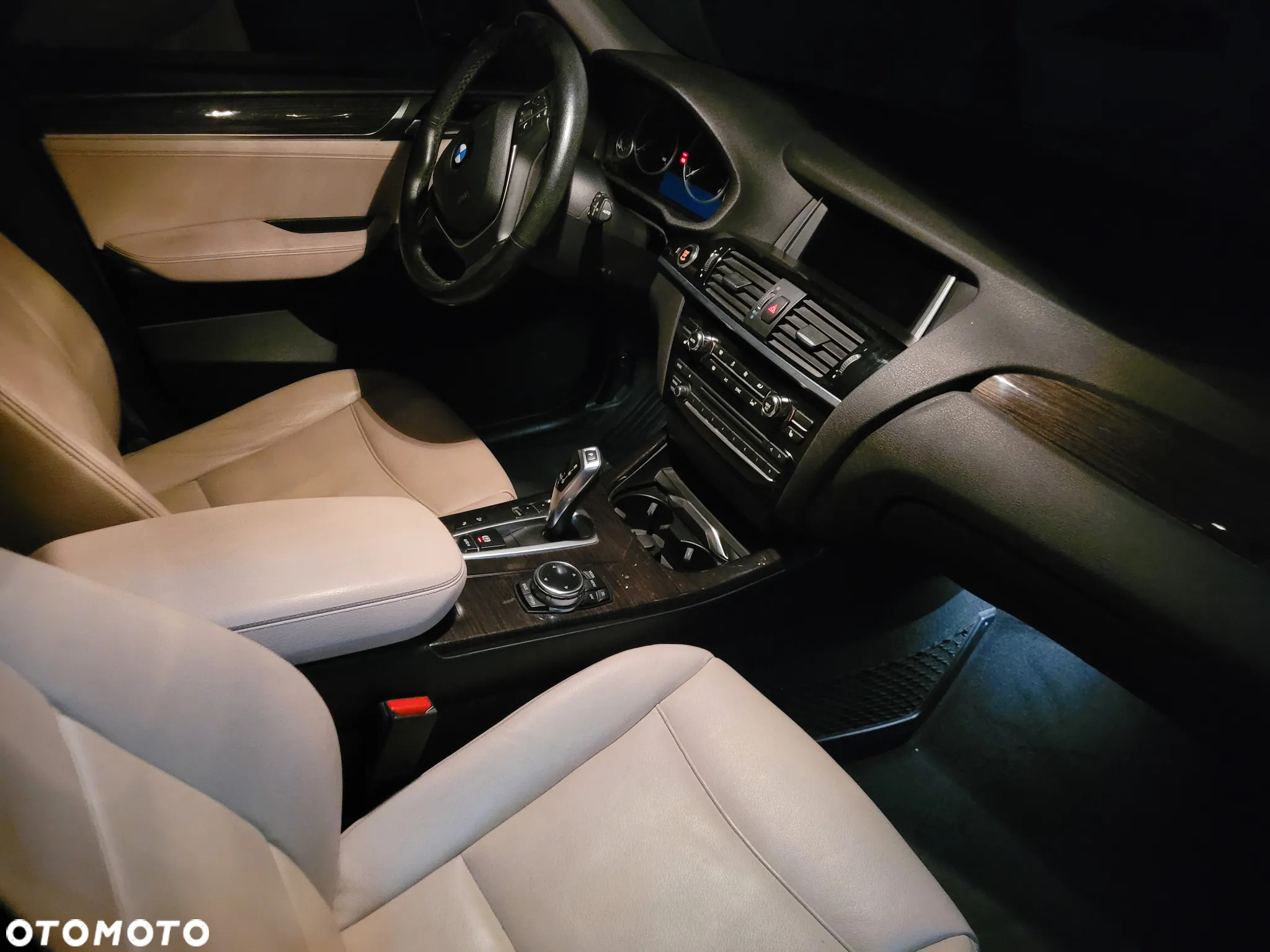 BMW X3 xDrive28i - 40
