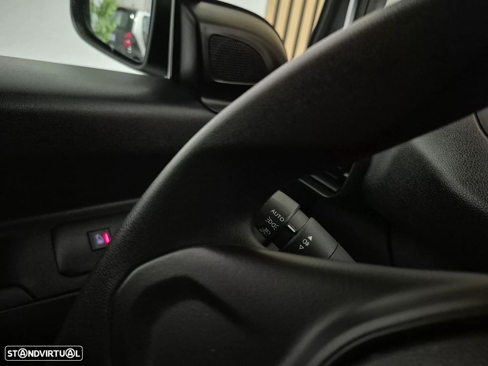 Peugeot Partner LONGA - 2023 - 100.000KM | GARANTIA | NAC - 3 LUG. - 16