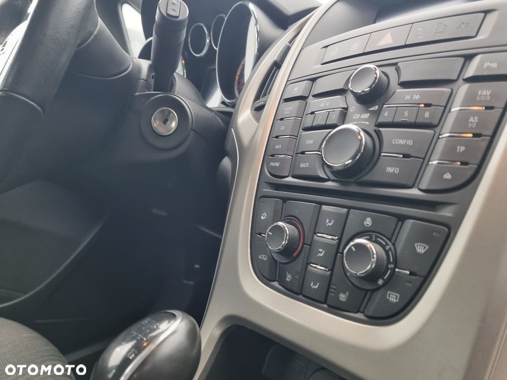 Opel Astra 1.4 Turbo Cosmo - 26