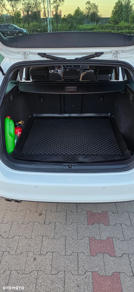 Volkswagen Golf - 14