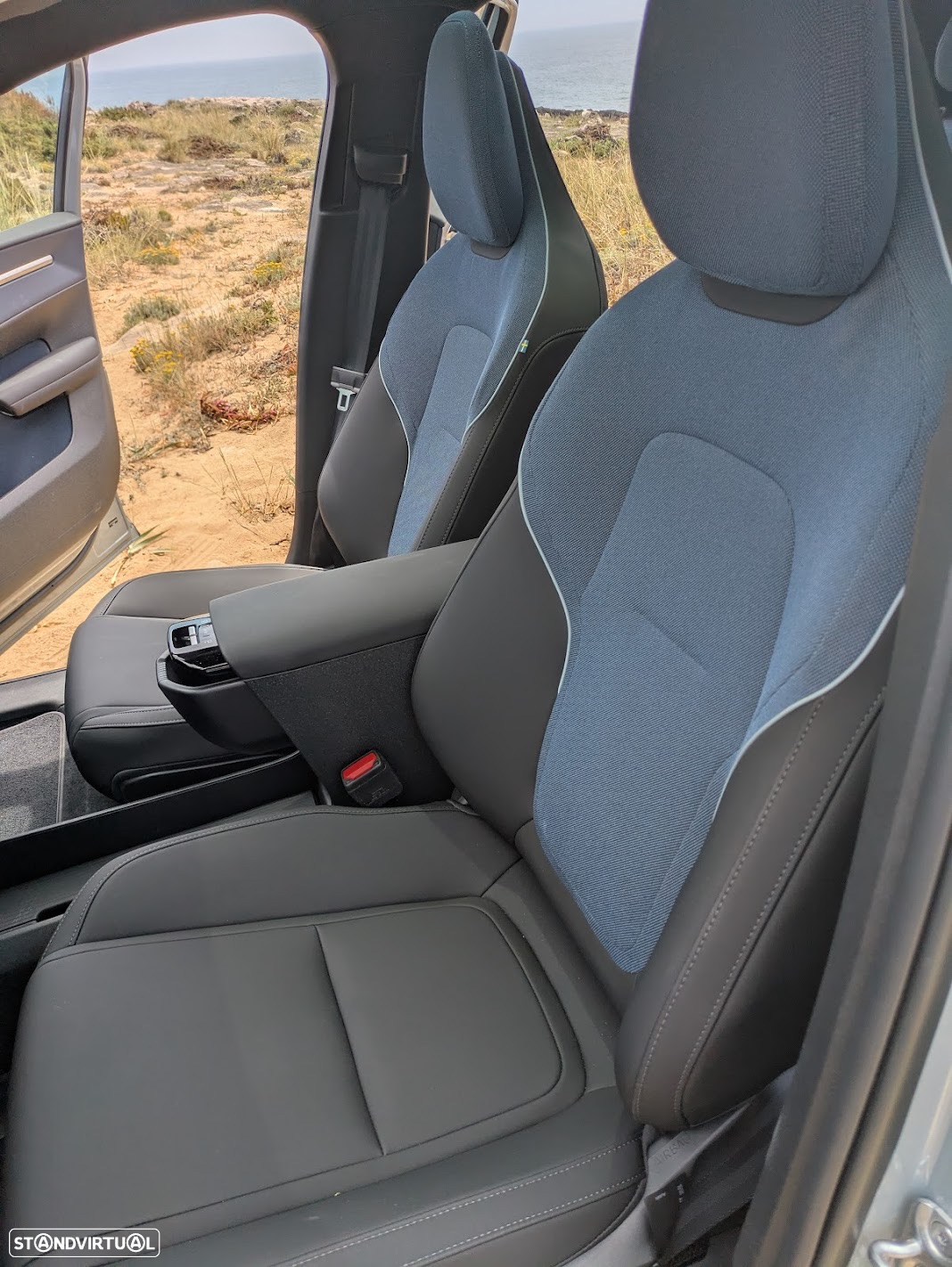 Volvo EX30 Twin Motor Performance AWD Ultra - 14