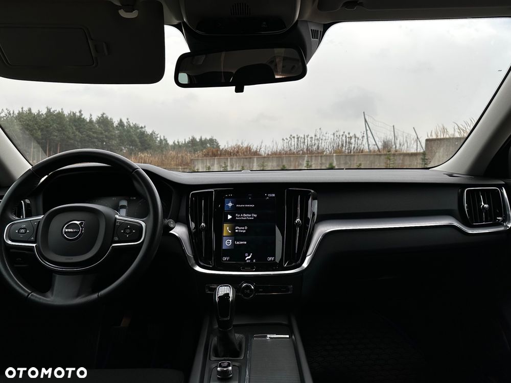 Volvo V60 D3 Momentum - 16