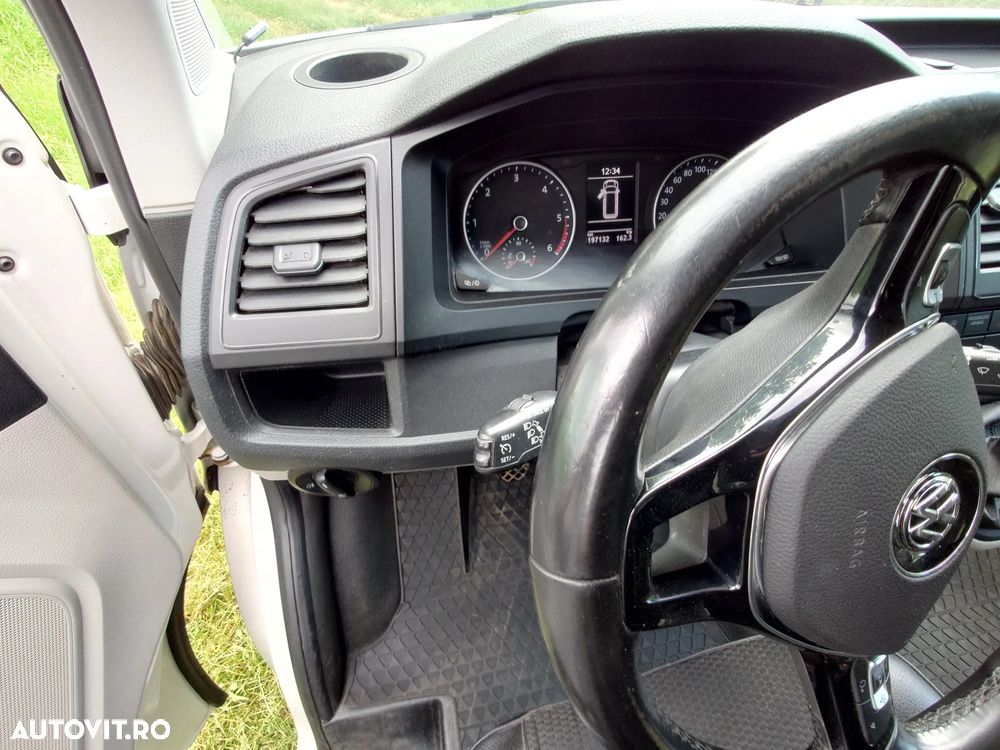 Volkswagen Transporter - 19