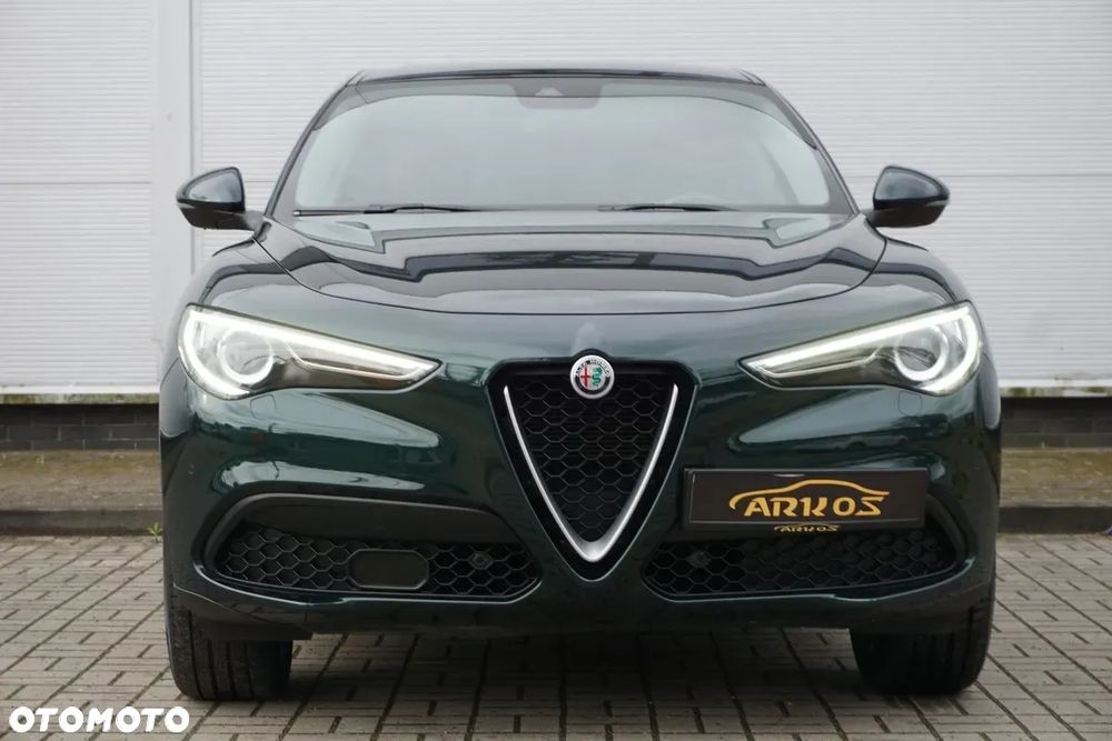 Alfa Romeo Stelvio 2.0 Turbo 16V AT8-Q4 First Edition - 23