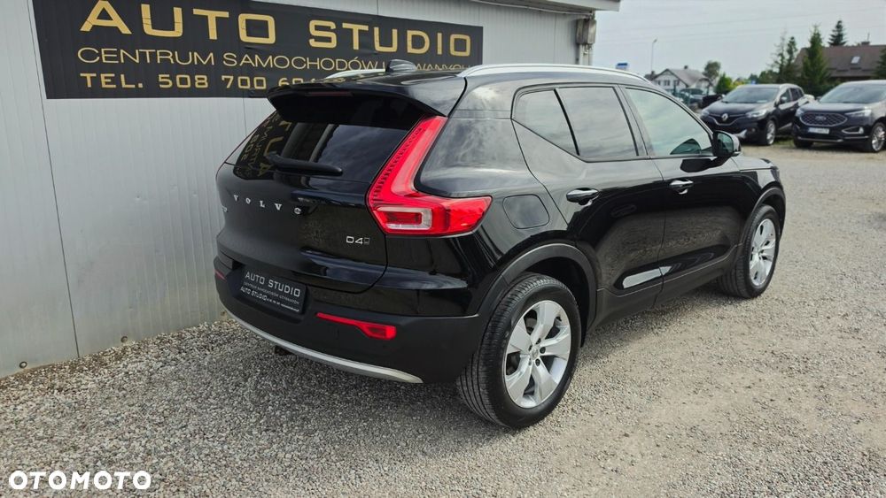 Volvo XC 40 - 3