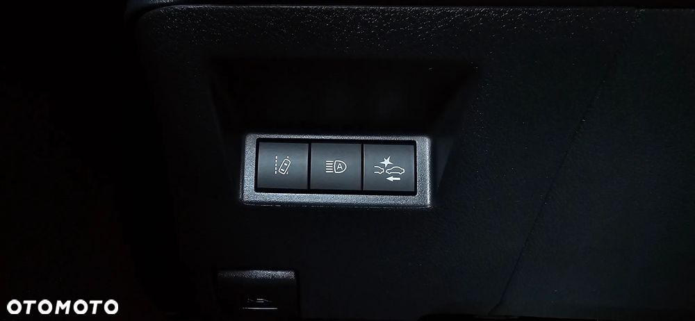 Toyota Yaris Hybrid 100 Premium EU6 - 33