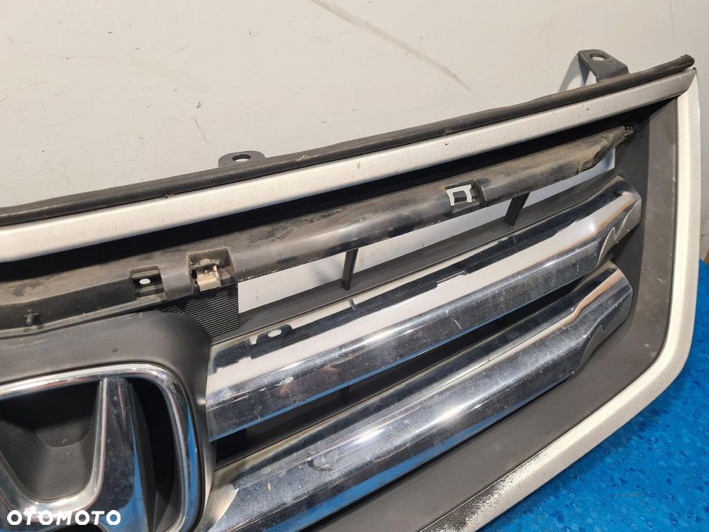 HONDA ACCORD VIII ATRAPA  GRILL - 7