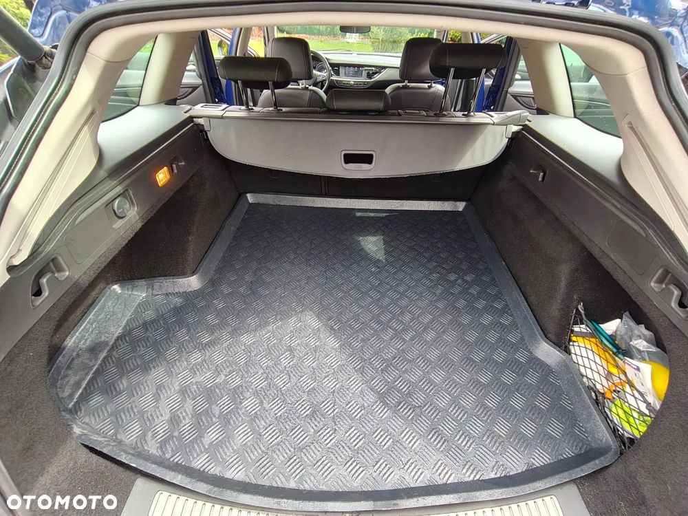 Opel Insignia 2.0 CDTI Enjoy S&S - 10