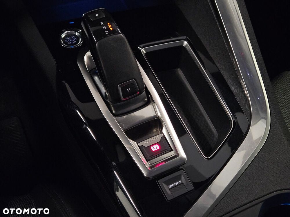 Peugeot 5008 1.5 BlueHDi Active Pack S&S EAT8 - 21