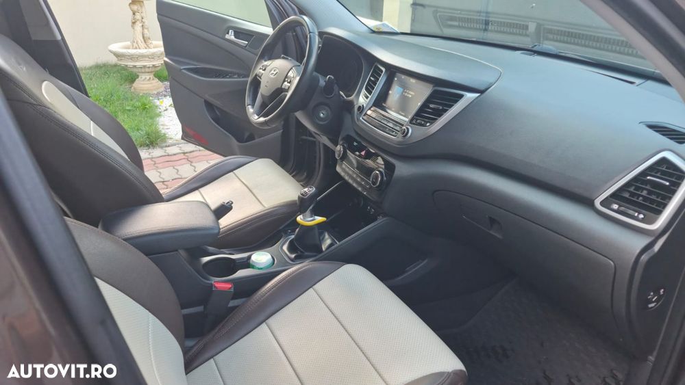 Hyundai Tucson 1.6 GDI 2WD Advantage - 11