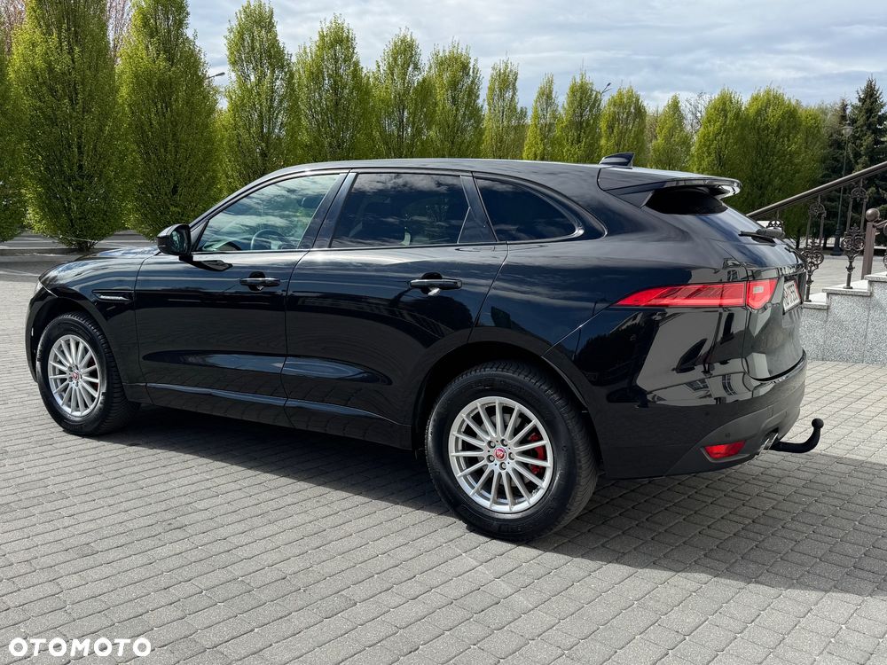 Jaguar F-Pace 20d AWD R-Sport - 13