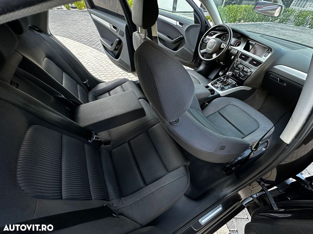 Audi A4 Limuzina 2.0 TDI DPF S line Sportpaket - 8
