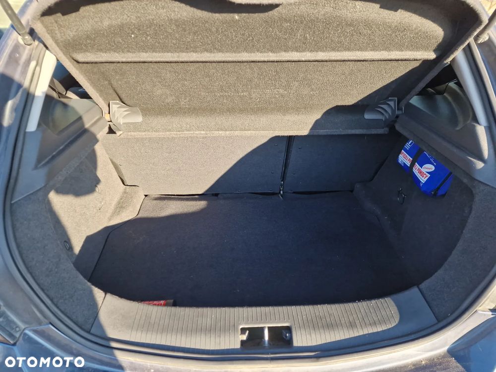 Opel Astra 1.6 Sport - 14