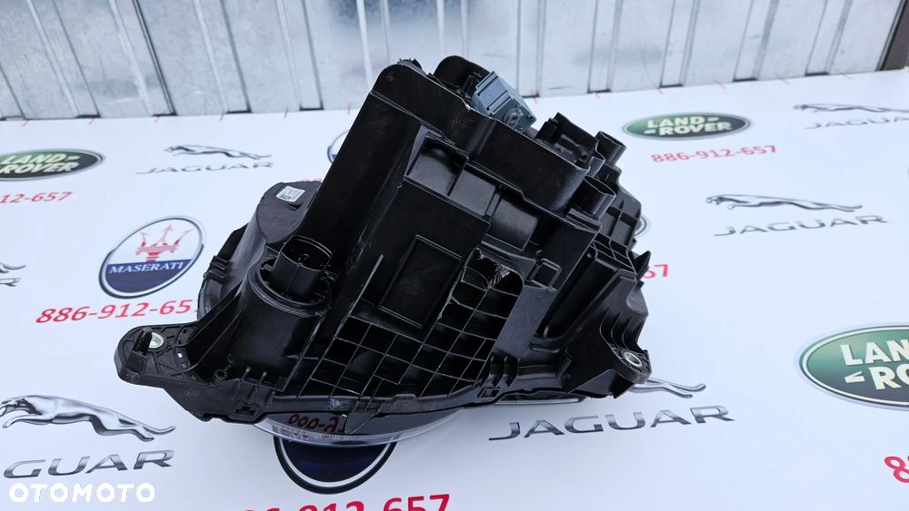 Reflektor prawy Lampa prawa L8B213W029FF  NOWA  EUROPA Land Rover Defender II 2020- FULL LED - 16