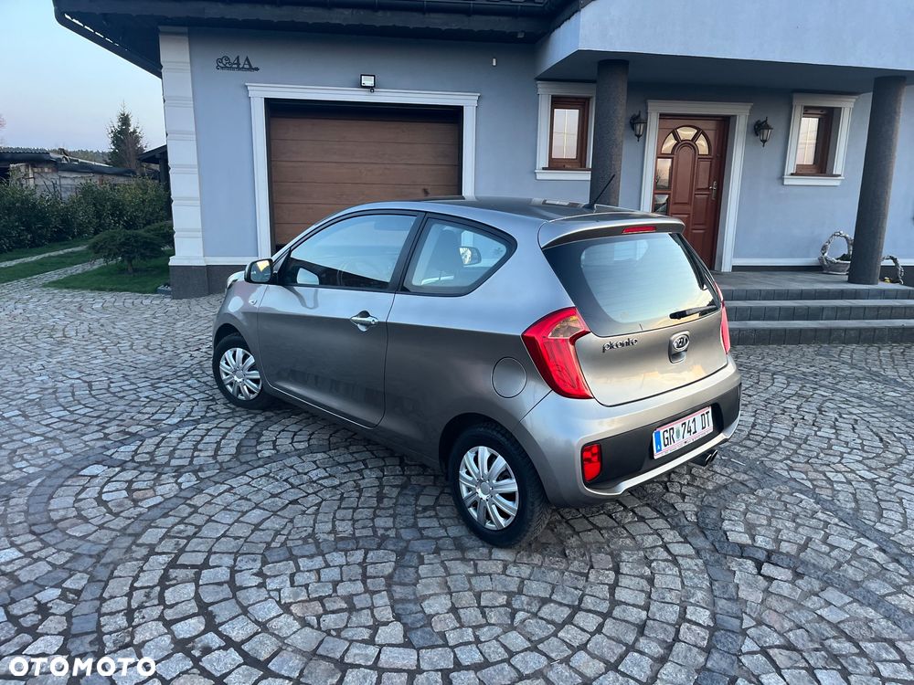 Kia Picanto 1.0 L - 5